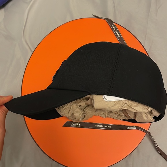 Authentic Hermes cap hat - Picture 8 of 11